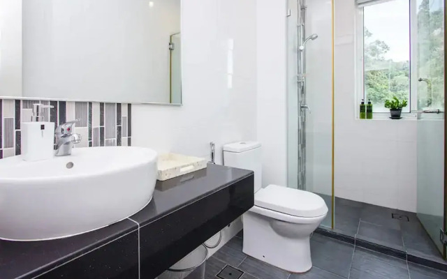 Penang Hilltop Seaview Bungalow