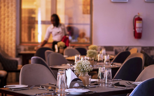 Nokras Silver Oak Embu