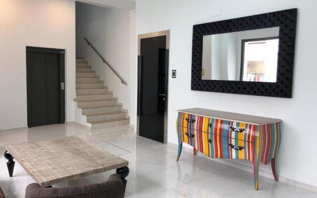 Feelathome Rivero Apartments