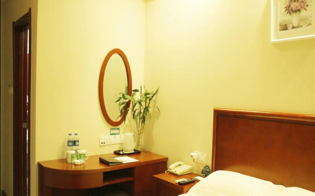 GreenTree Inn MaAnshan Economic Development District Hongqi South Road Express Hotel – Guest Rooms – Maanshan