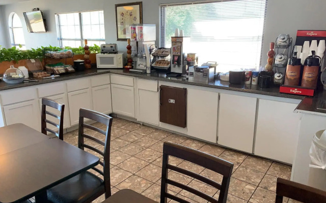 Americas Best Value Inn Meridian
