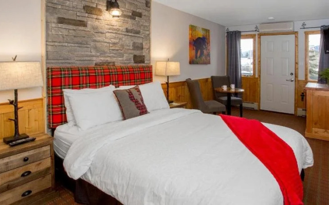 Bear Hill Lodge
