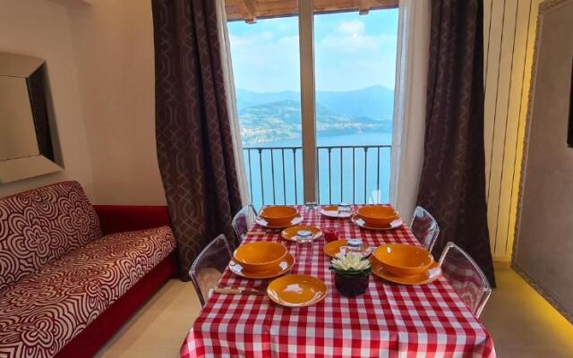 Residence Sirene alloggio Stefania vista lago e piscina