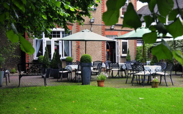 The Chalk Lane Residences