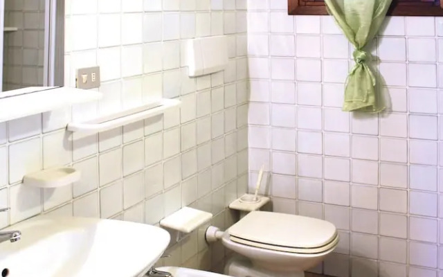 Apartment in Cannigione Near Sea Beach