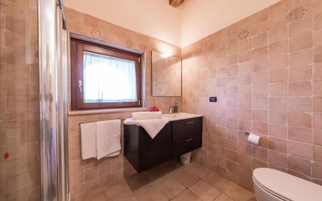 Casale Rosy 6 2 in Offida