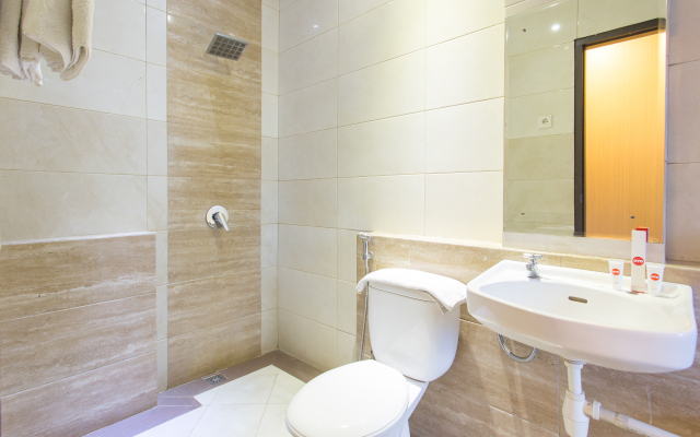 OYO 663 Hotel Sejati