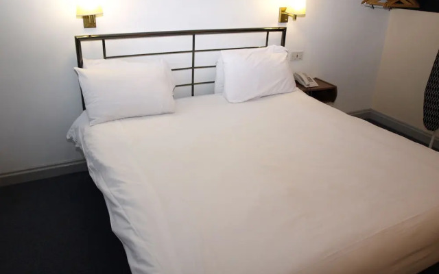 Travelodge Manchester Street Hotel