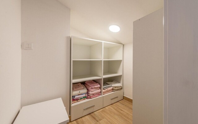 Amazing Apartment in Zadar With 3 Bedrooms and Wifi