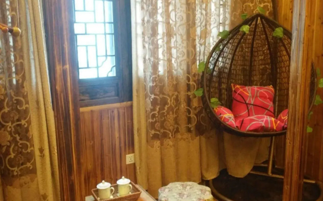 Yue Yue Theme Hostel