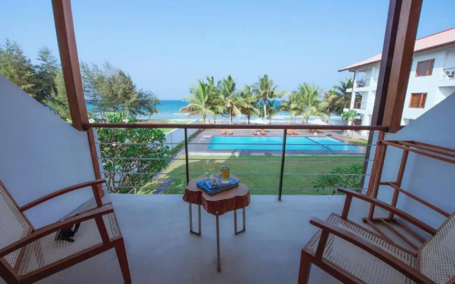 Cardamon Hotel Nilaveli