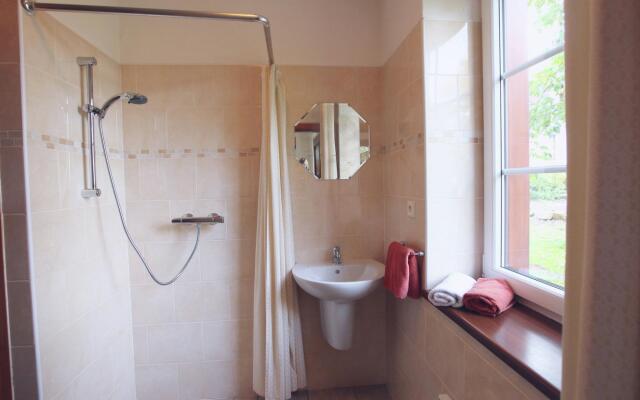 Luxurious Villa in Bozanov With Sauna