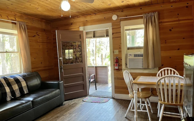 Casey's Cabins