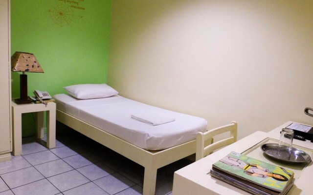 West Gorordo Hotel