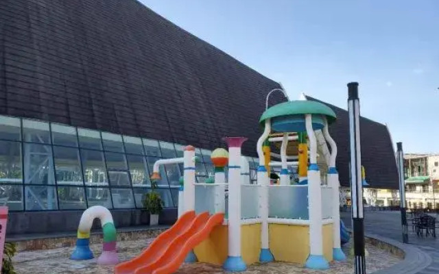 Mayu Qishe Hot Spring Holiday Hotel