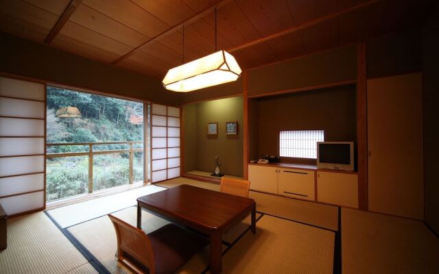 Ureshino Onsen Taishouya Shiibasanso