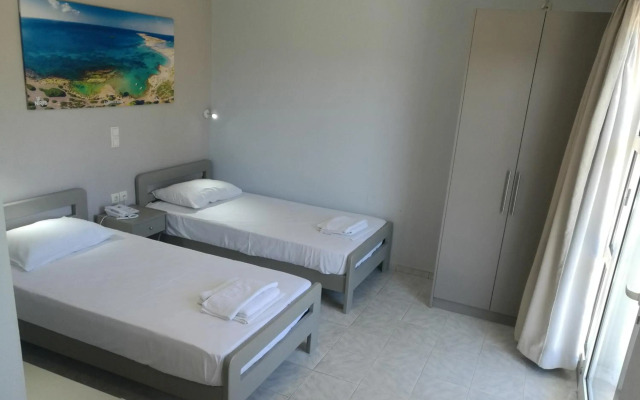 Niriis Hotel