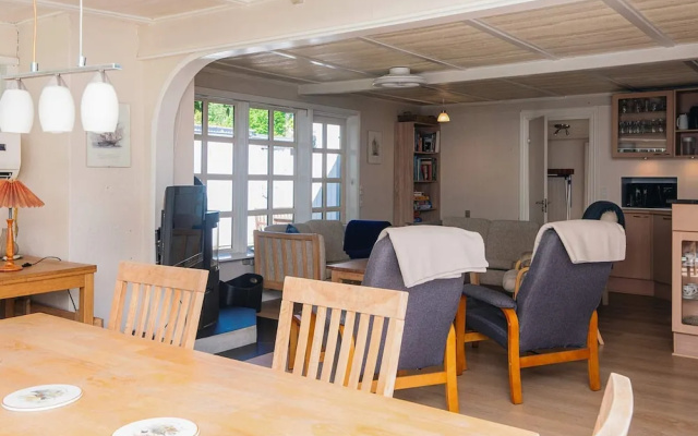 6 Person Holiday Home in Borkop