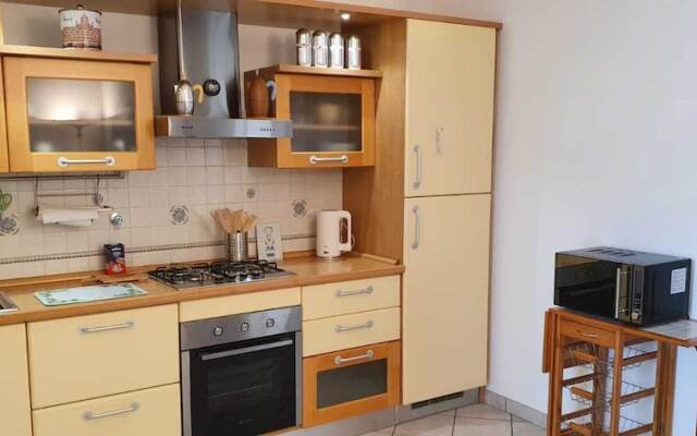 1 Bed Flat - Sleeps 2 - Parking - Wifi