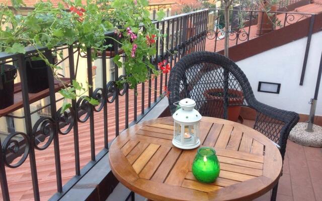 Apartment Pied à Terre with Terrazza in Milan City Center