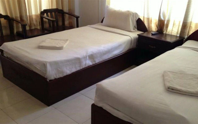 Phisitxay Hotel