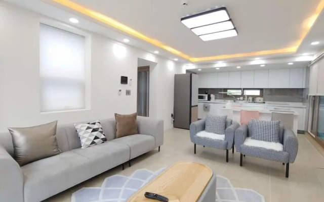 Poolstory 6 pool villa