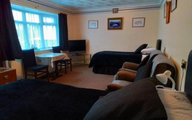 Y-NOT Guest House