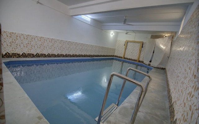 Heera Court Boutique Hotel