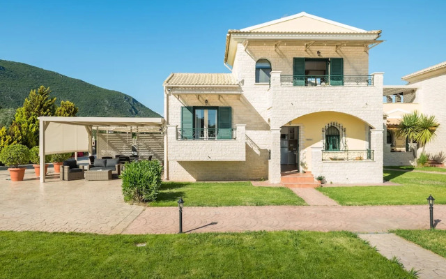 Villa Liostasi