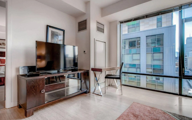 Global Luxury Suites at Kenmore Square
