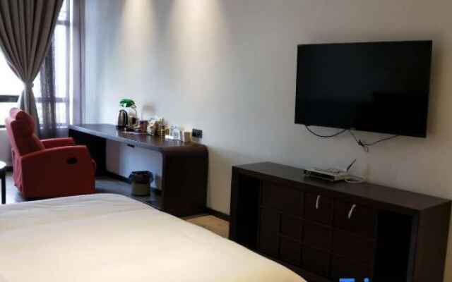 Yiwenge Hotel