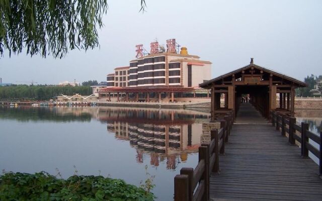 Swan Lake Spring Vacation Village - Tianjin