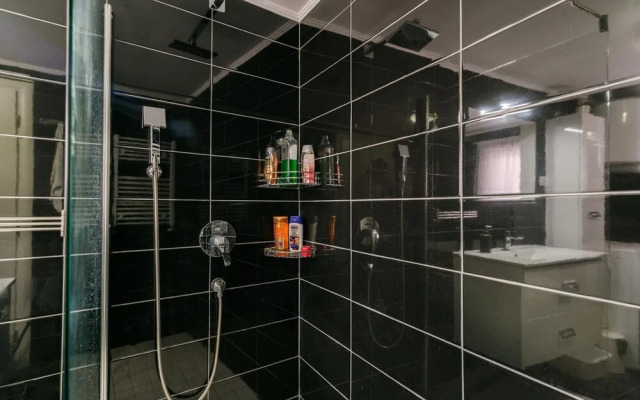 Mario - With Pool - H