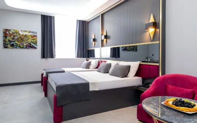 216 Prestige Hotel