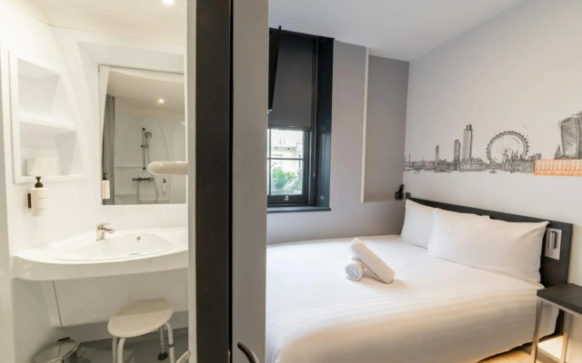 easyHotel Victoria