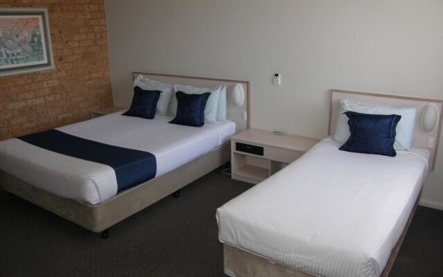 Blue Diamond Motor Inn