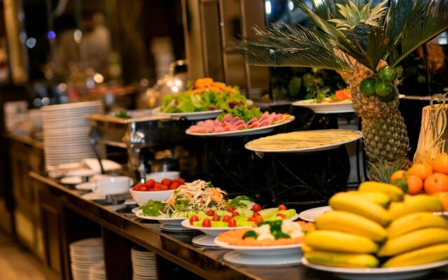Quoc Hoa Premier Hotel and Spa