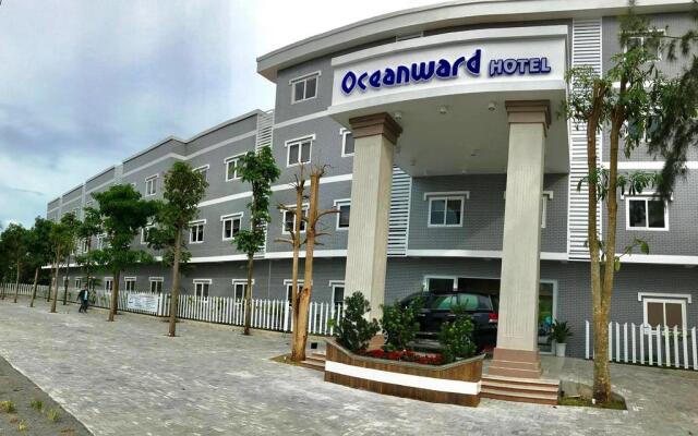 Oceanward Hotel