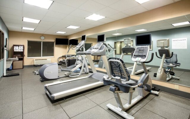 Holiday Inn Express & Suites Yankton by IHG