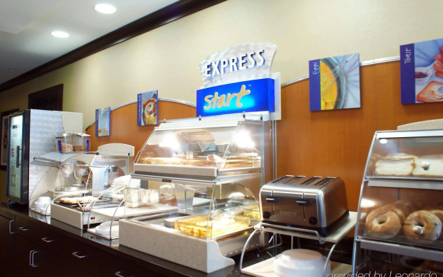 Holiday Inn Express Tulsa South Bixby by IHG