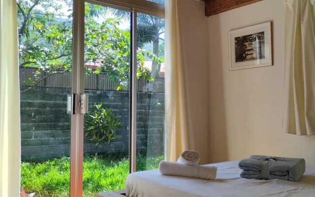 Temae Beach House
