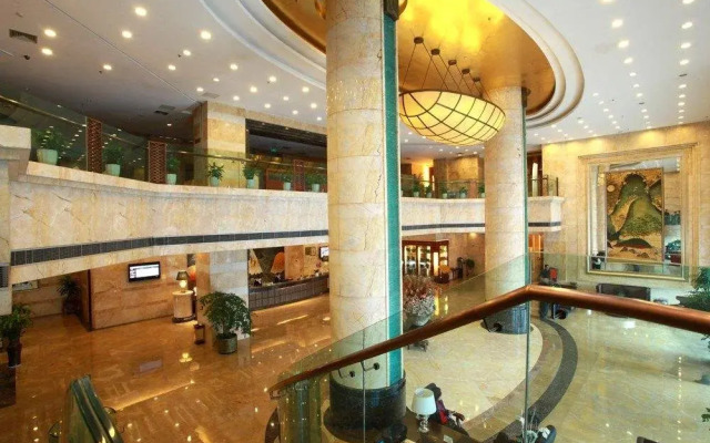 Chongqing King Town Hotel