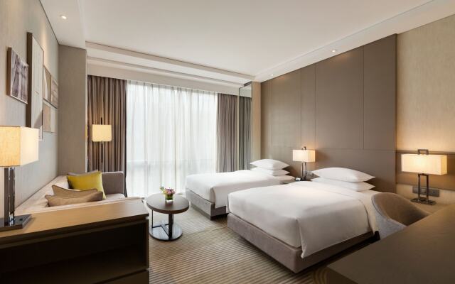 Hyatt Place Shanghai Hongqiao CBD Hotel
