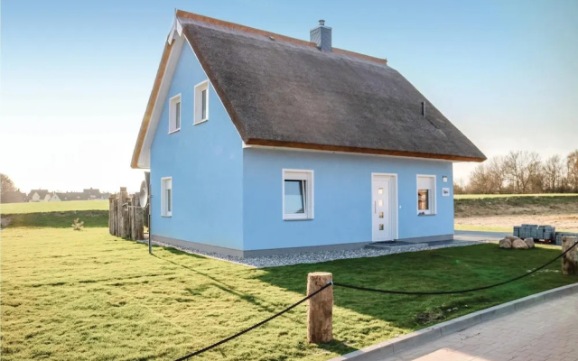 Awesome Home in Glowe With 3 Bedrooms, Sauna and Wifi