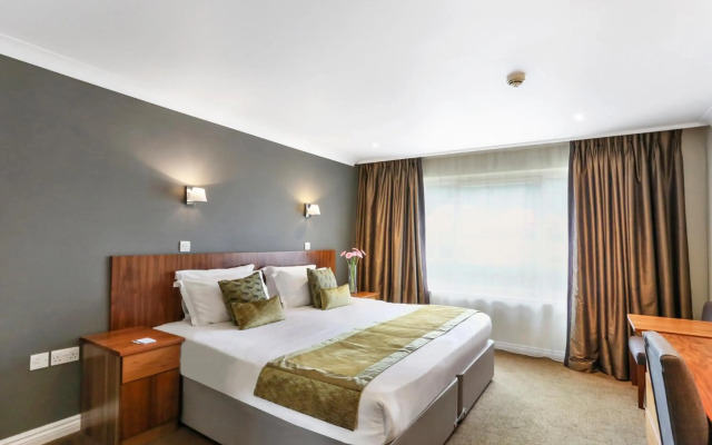 Stoke by Nayland Hotel, Golf and Spa