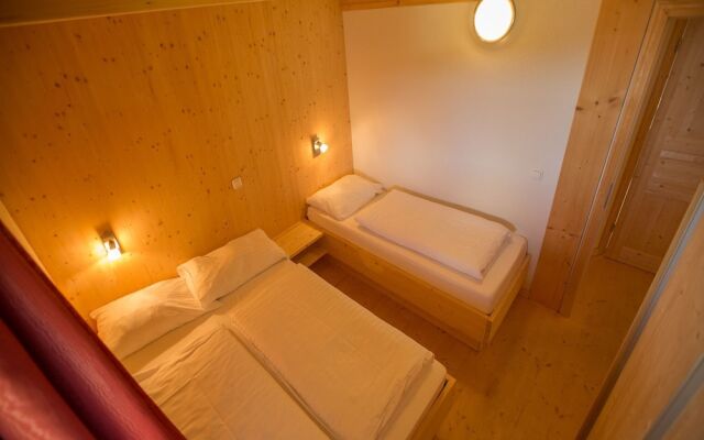 Cozy Chalet near Ski Area in Klippitztörl