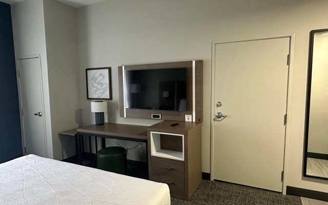 Spark by Hilton Catoosa