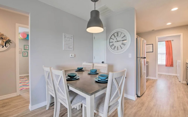 Cozy Family Condo w/ Balcony in Heart of Branson