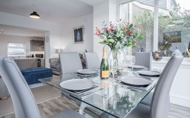 Pencw Garden View - 3 Bed Apartment - Saundersfoot