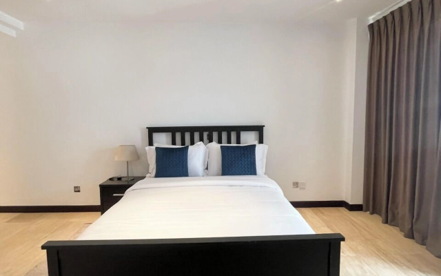 Premier Place Appt 1B
